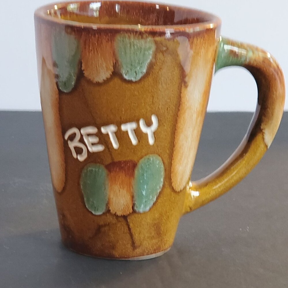 Vintage Dryden Ozark Signed Coffee Cup Mug Hot Springs Pottery 'Betty'